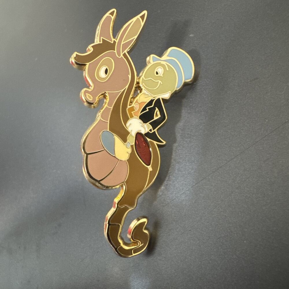 Disney Pin Jiminy Cricket Pinocchio Seahorse Little Charmers Series LE 250 2009